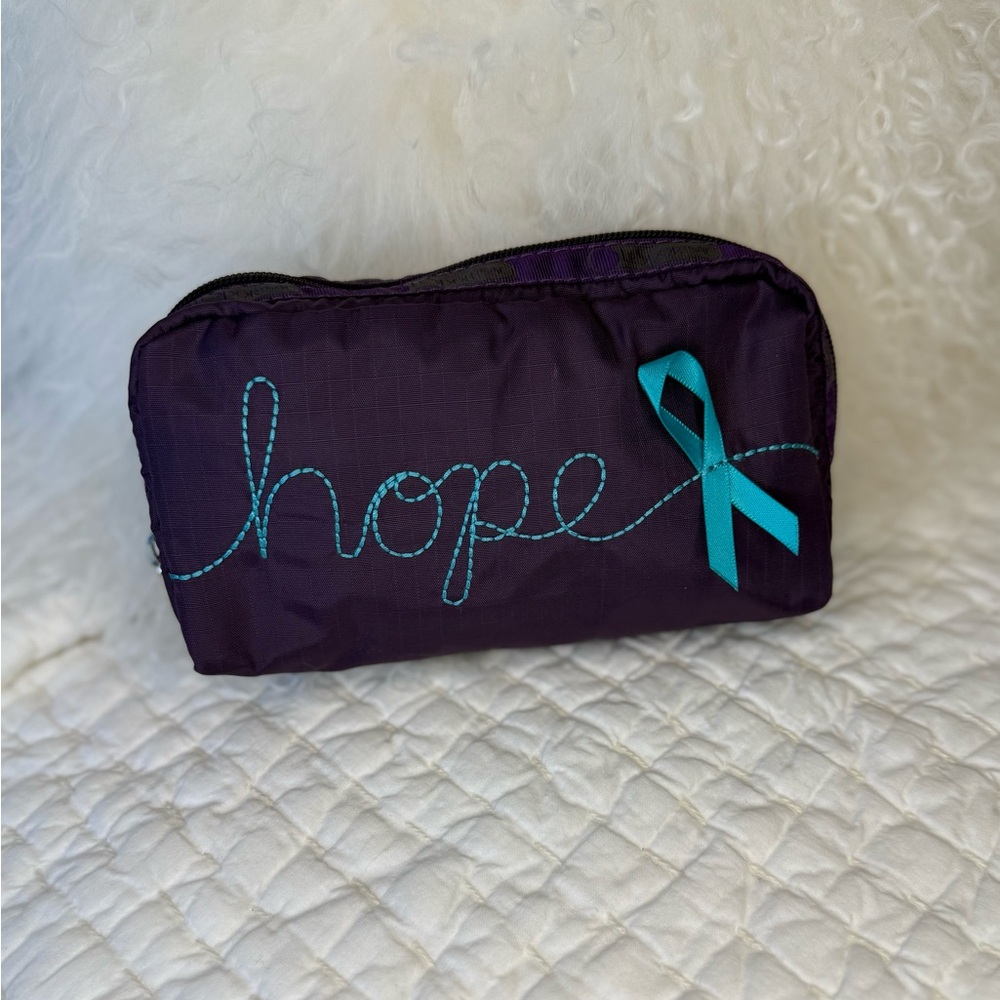 Lesportsac small make up bag - Hope for ovarian cancer - Picture 1 of 5